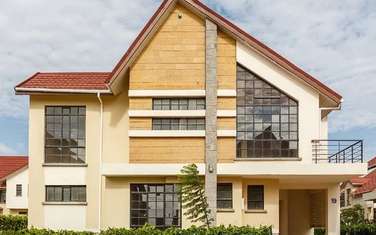4 Bed House with En Suite at Namanga Road