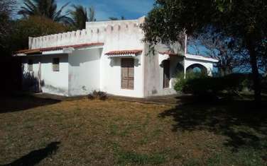 Furnished 4 bedroom house for sale in Bofa