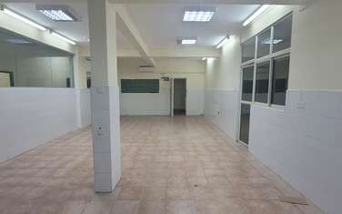 1,500 ft² Commercial Property with Service Charge Included in Ngara