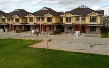 3 Bed House with En Suite in Syokimau