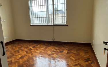 2 Bed House with En Suite in Runda