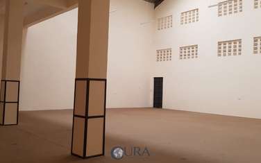 6,200 ft² Warehouse with Parking in Ruaraka