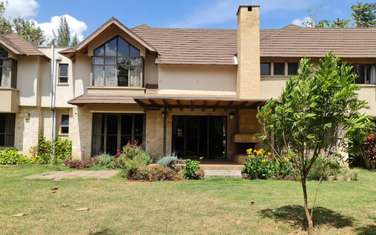 5 Bed Townhouse with En Suite in Runda