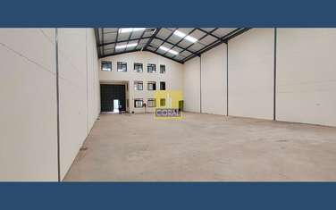 8,877 ft² Warehouse with Service Charge Included in Industrial Area