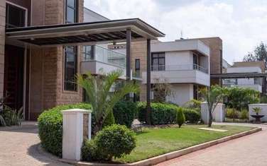 5 Bed Townhouse with En Suite at Bomas Of Kenya