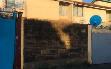 4 bedroom townhouse for sale in Donholm
