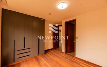 5 Bed Villa with En Suite in Karen