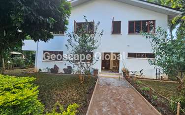 4 Bed House with En Suite in Spring Valley