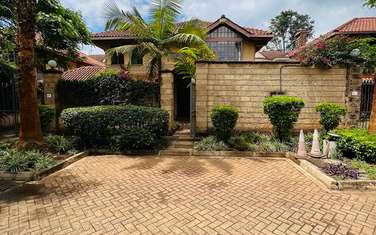 4 Bed Townhouse with En Suite in Spring Valley