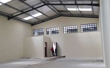5000 ft² warehouse for rent in Mlolongo