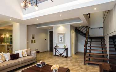 4 Bed Apartment with En Suite at Riverside Drive