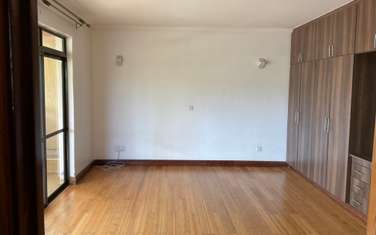 4 Bed Apartment with En Suite in Kileleshwa