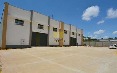 5,000 ft² Warehouse with Fibre Internet in Ngecha