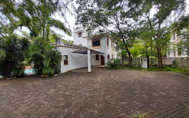 4 Bed Villa with En Suite at Nyali Mombasa