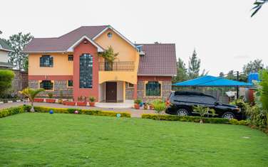 4 Bed House with En Suite at Kerarapon Drive