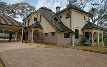 10 Bed House with En Suite at Hardy Estate.