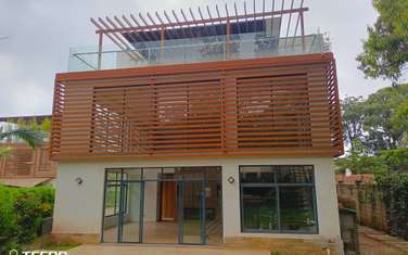 4 Bed Villa with En Suite in Lavington