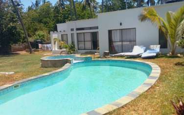 2 Bed House with En Suite in Watamu