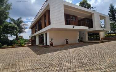 3 Bed House with En Suite at New Kitisuru