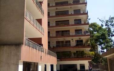 4 Bed Apartment with En Suite at General Mathenge