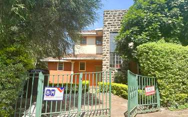 4 Bed Villa with Swimming Pool at Fourways Junction