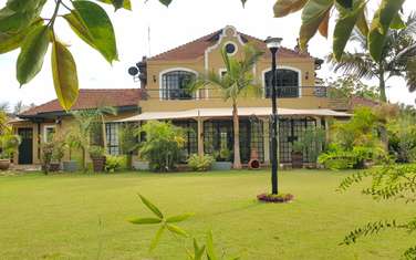 5 Bed House with En Suite at Mimosa Road