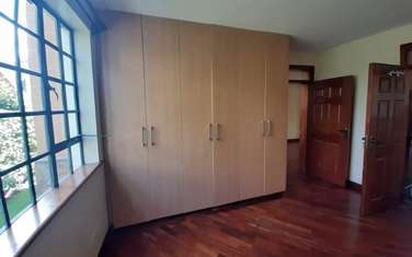 5 bedroom townhouse for rent in Runda