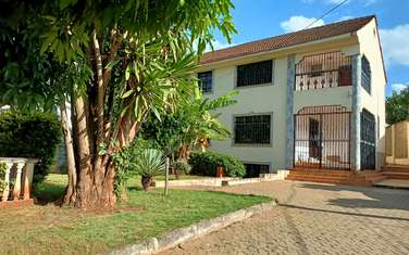 4 Bed House with En Suite at Grevillea