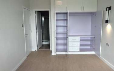 1 Bed Apartment with En Suite in Riverside