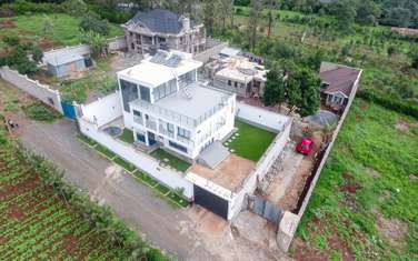 4 Bed Villa with En Suite at Kerarapon Drive