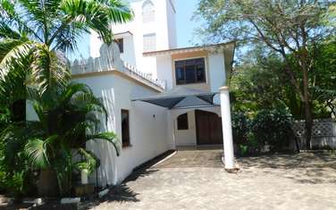 4 Bed Townhouse with En Suite in Nyali Area