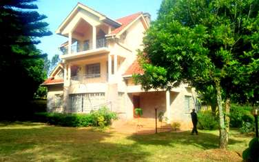 5 Bed Villa with En Suite in Runda