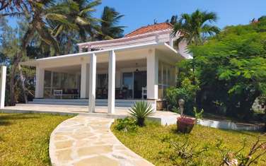 4 Bed Villa with En Suite in Malindi