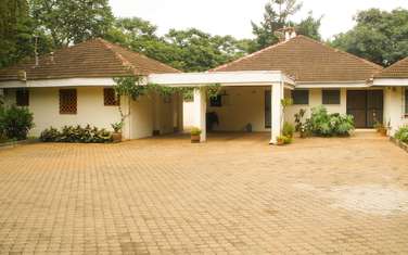 4 Bed Townhouse with En Suite in Runda