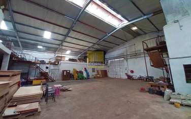 0.77 ac Warehouse with Parking at Zam
