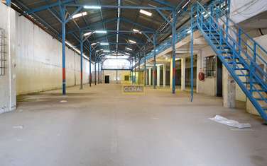  20965 ft² warehouse for rent in Industrial Area