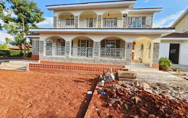 5 Bed House with En Suite at Loresho