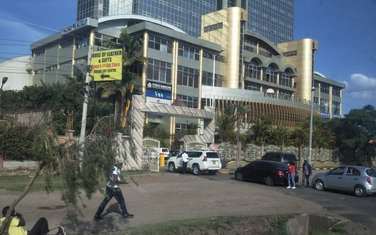 1,000 ft² Commercial Property with Service Charge Included at Mombasa Rd