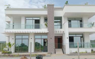 5 Bed Townhouse with En Suite at Vipingo In
