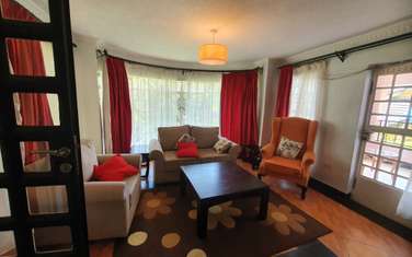 2 Bed House with En Suite in Rosslyn