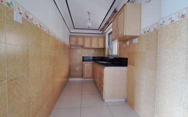1 Bed Apartment with En Suite at School Line