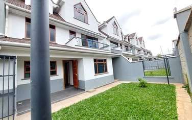 5 Bed Townhouse with En Suite at Eastern Bypass