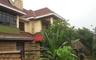 4 Bed Townhouse with En Suite at Convent Drive