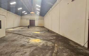 14,000 ft² Warehouse with Parking at Pamba Road