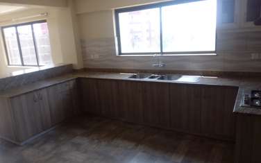 3 Bed Apartment with En Suite in Parklands