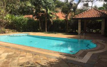 5 Bed House with Swimming Pool in Karen