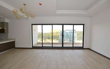 3 Bed Apartment with Swimming Pool in Rosslyn