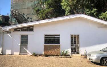 3 Bed House with Garden in Parklands