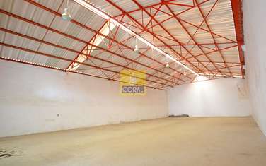 604 m² warehouse for rent in Athi River Area