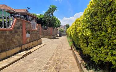 4 Bed House with En Suite at Thome
